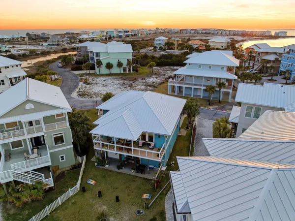 $1,179,000 | 1468 Bermuda Drive, Navarre, FL 32566