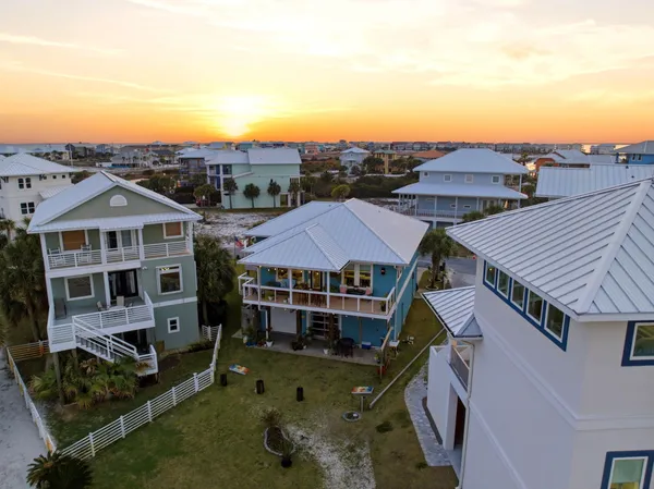 $1,179,000 | 1468 Bermuda Drive, Navarre, FL 32566