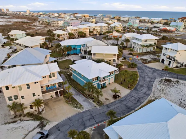 $1,179,000 | 1468 Bermuda Drive, Navarre, FL 32566