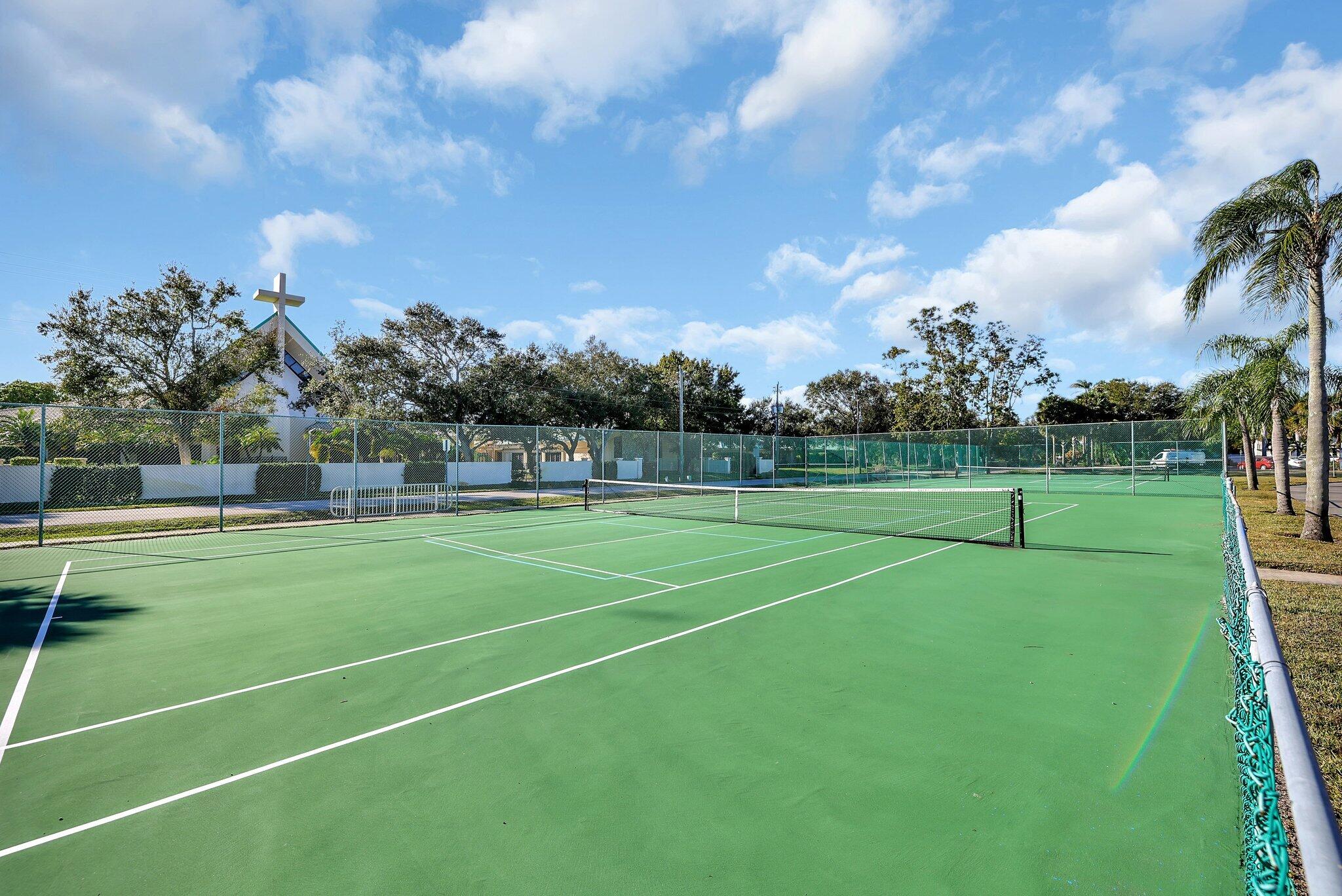 3001 Southeast Aster Lane, Unit 906 Stuart, FL 34994 - Photo 23 of 24 a view of a basket ball ground