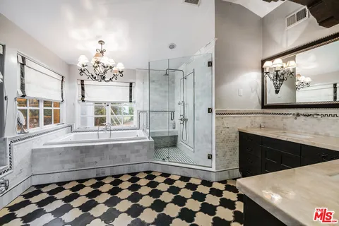 $2,395,000 | 4432 Forman Avenue, Toluca Lake, CA 91602