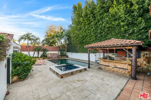 $2,395,000 | 4432 Forman Avenue, Toluca Lake, CA 91602