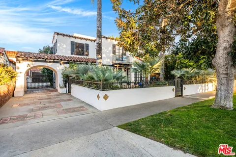$2,395,000 | 4432 Forman Avenue, Toluca Lake, CA 91602