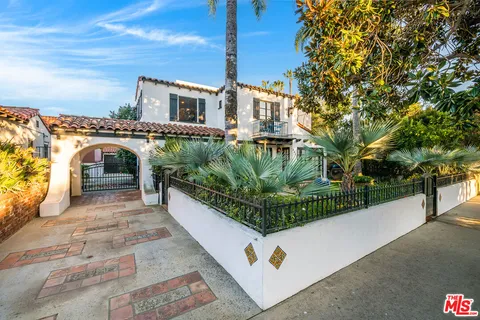 $2,395,000 | 4432 Forman Avenue, Toluca Lake, CA 91602