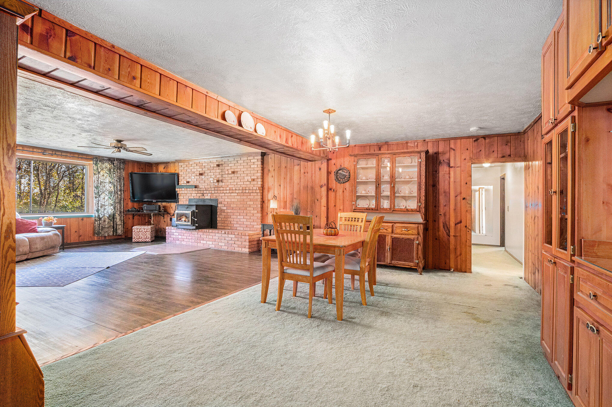66252 Rainbow Road Vandalia, MI 49095 - Photo 11 of 56 66252_10_LivingRm_DiningRm