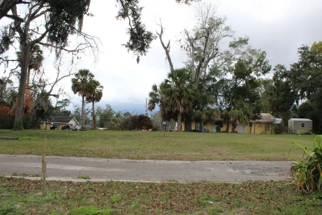 $74,900 | 191 Southwest Crosby Avenue, Madison, FL 32340