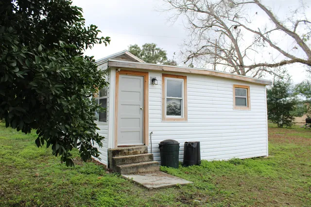 $74,900 | 191 Southwest Crosby Avenue, Madison, FL 32340