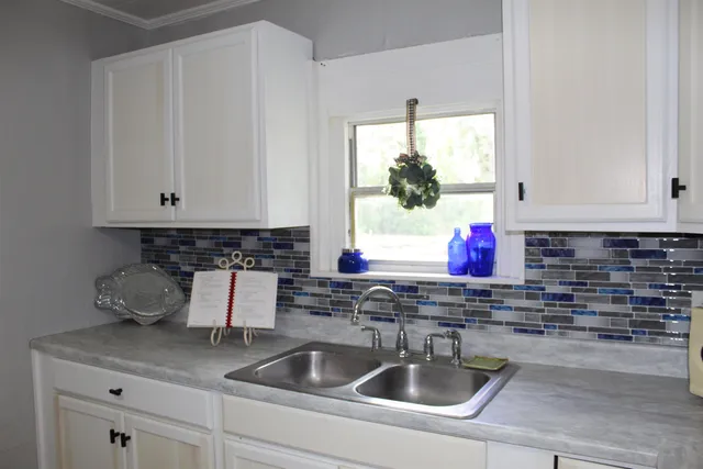 $74,900 | 191 Southwest Crosby Avenue, Madison, FL 32340