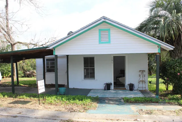$74,900 | 191 Southwest Crosby Avenue, Madison, FL 32340