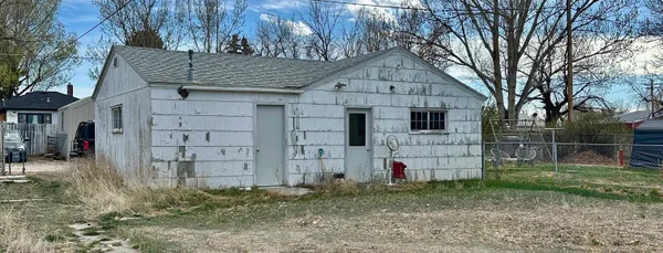 $150,000 | 1412 Culbertson Avenue, Worland, WY 82401