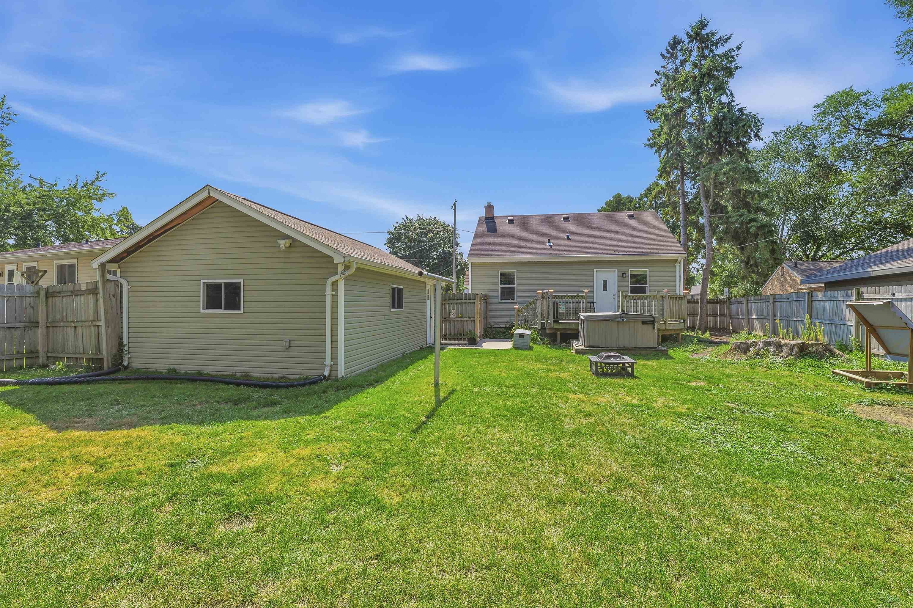 438 West Foster Street Appleton, WI 54915 - Photo 8 of 42 Gallery Image 8
