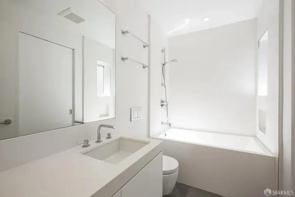 $22,000 | Grattan Street, San Francisco, CA 94117