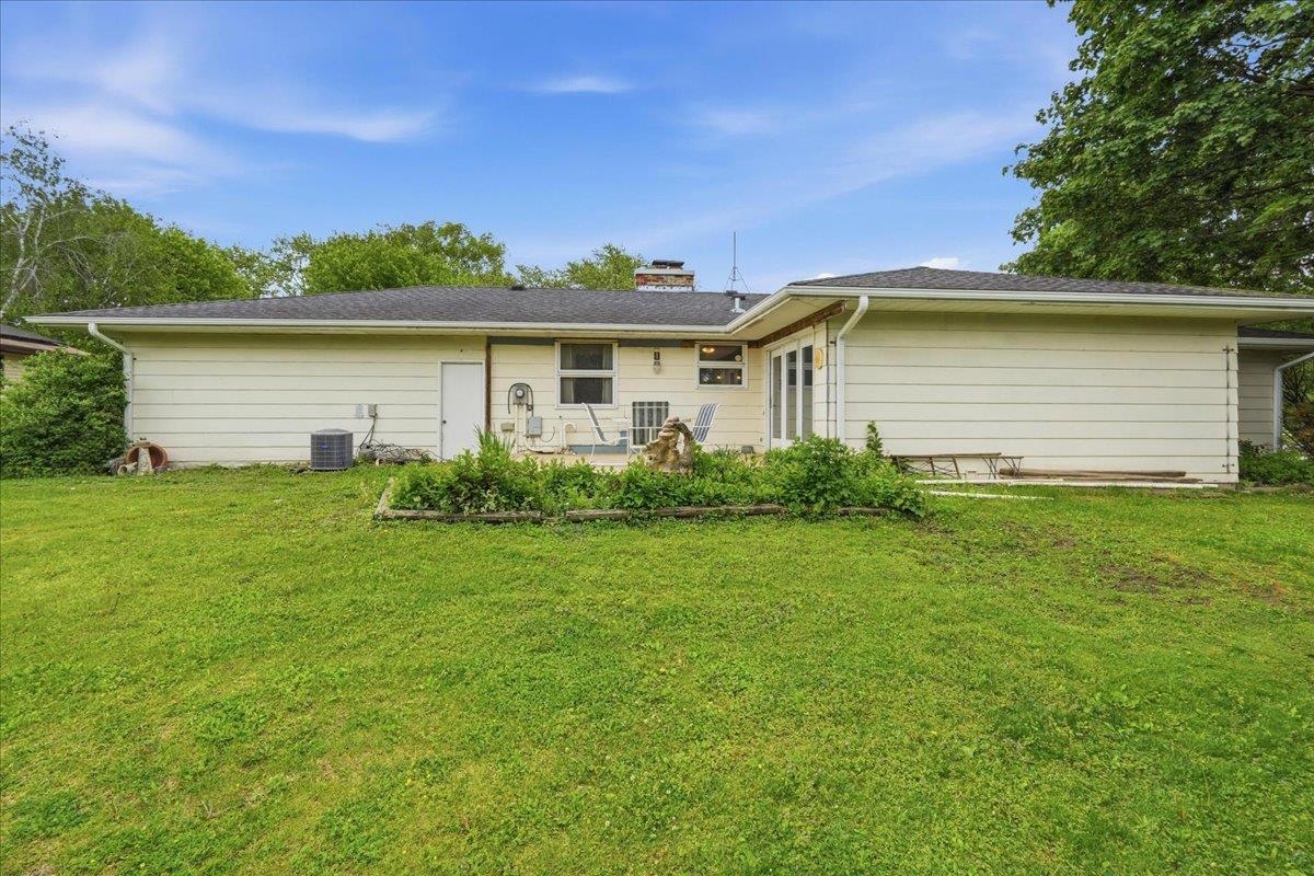 5302 Comanche Way Madison, WI 53704 - Photo 46 of 68