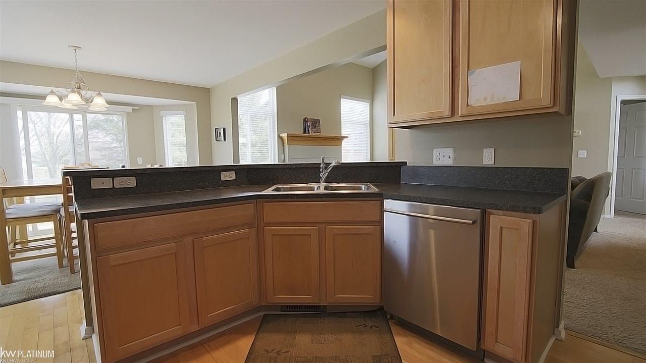 53080 Molenda Road Chesterfield, MI 48051 - Photo 9 of 44
