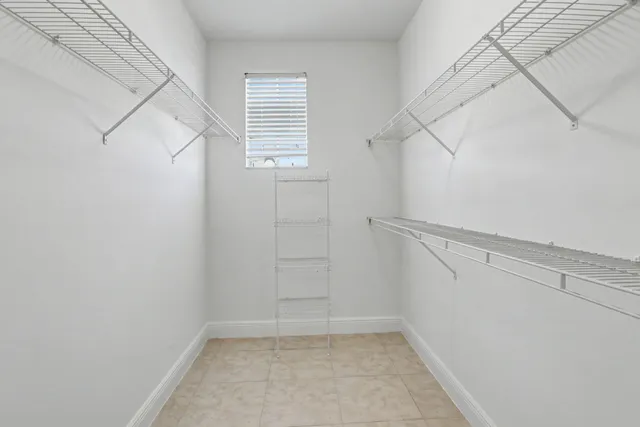 $4,500 | 350 Northeast 3rd Street, Unit 3D, Delray Beach, FL 33444