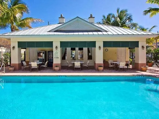 $4,500 | 350 Northeast 3rd Street, Unit 3D, Delray Beach, FL 33444