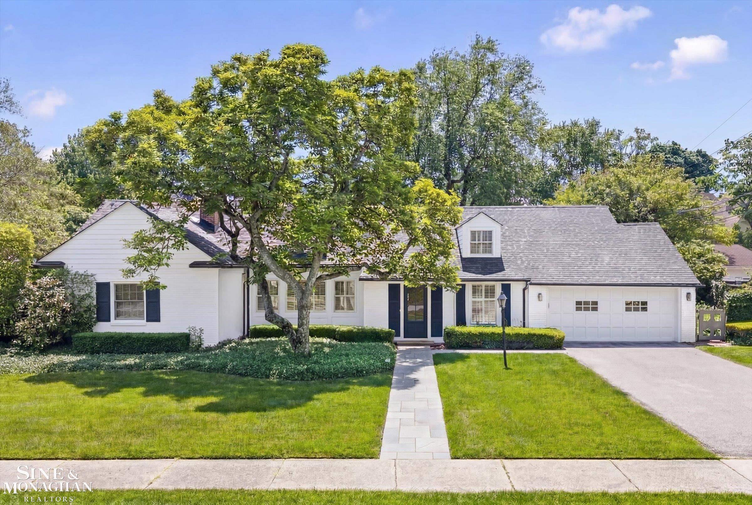 1023 Harvard Road Grosse Pointe, MI 48230 - Photo 2 of 49