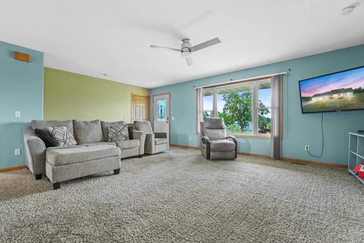 8433 East 30 Road Cadillac, MI 49601 - Photo 14 of 40 1913502-13.JPG