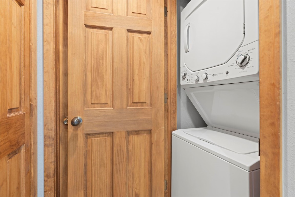 405 4 O Clock Road, Unit 12F Breckenridge, CO 80424 - Photo 29 of 43 Stacked, in-unit washer/dryer combo