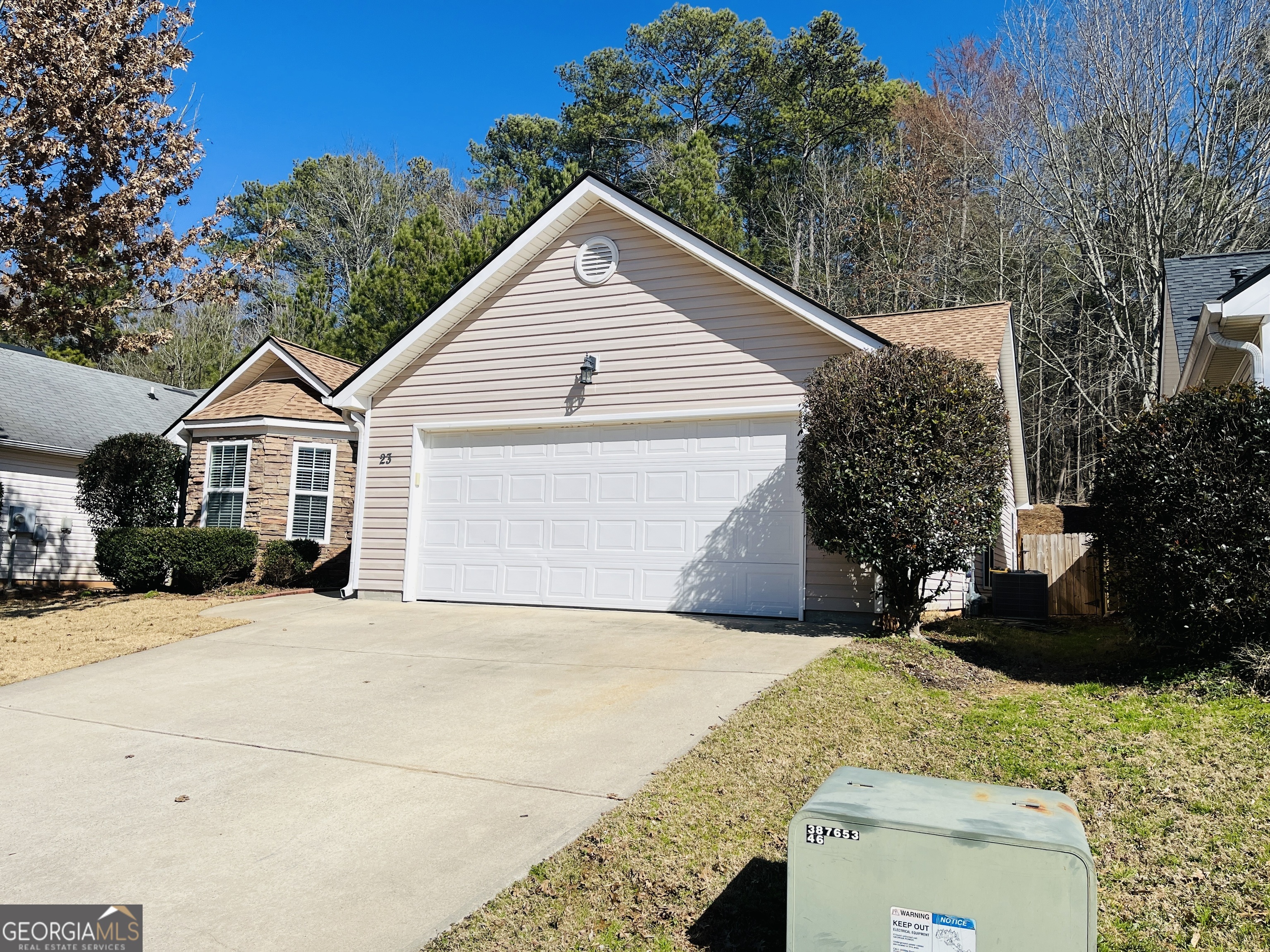 23 Belltree Circle Newnan, GA 30265 - Photo 3 of 26