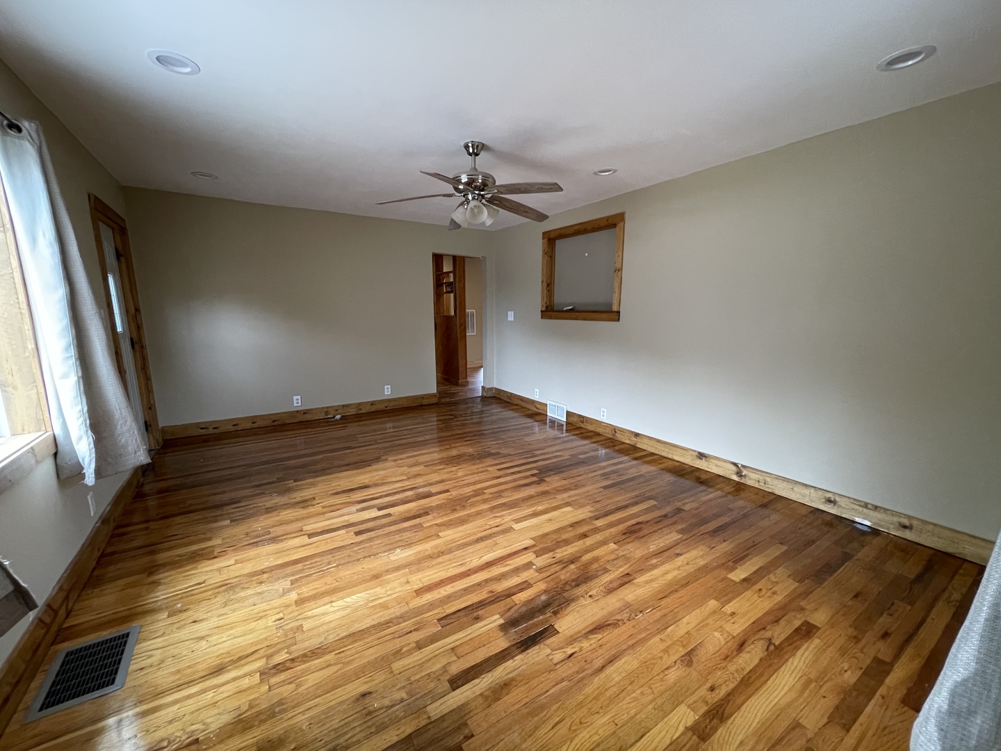 102 West Plumb Street Ransom, IL 60470 - Photo 9 of 17