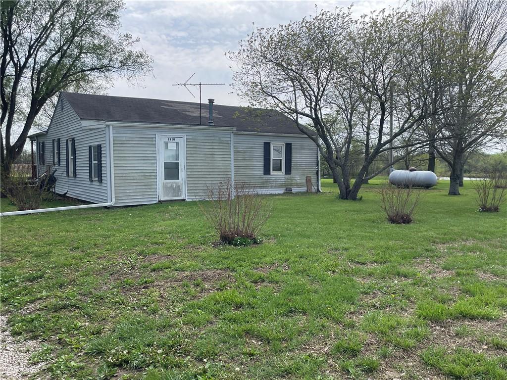 1910 Southwest 650th Road Holden, MO 64040 - Photo 5 of 5