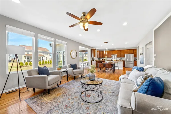 $715,000 | 4319 Silver Bell Court, Naperville, IL 60564