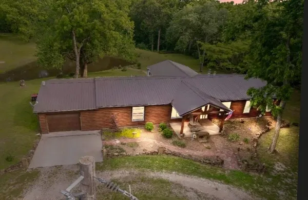 $305,000 | 19053 Chase Road, Cherryvale, KS 67335