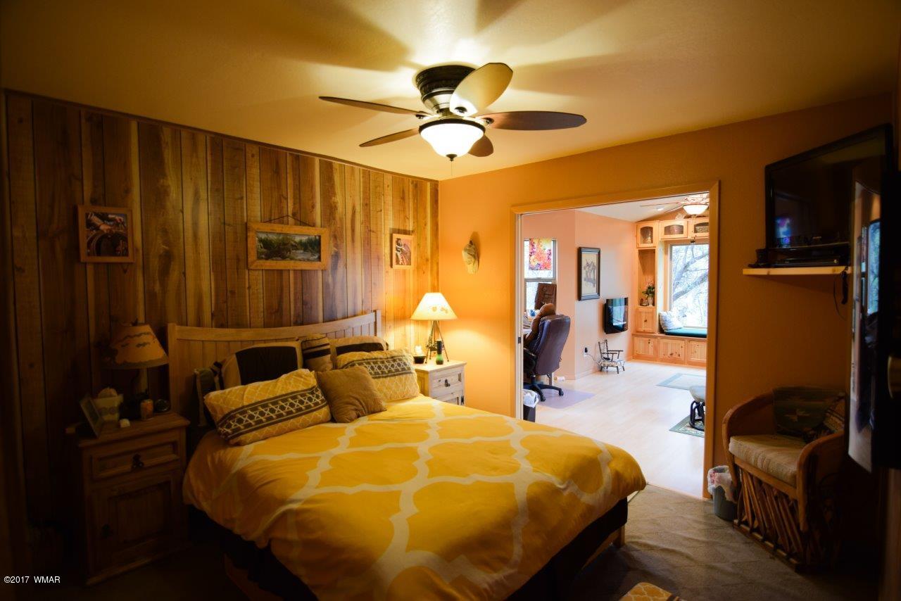 2845 Deer Trail Overgaard, AZ 85933 - Photo 13 of 34 Gallery Image 13