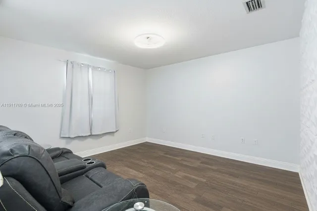 a view of livingroom with hardwood