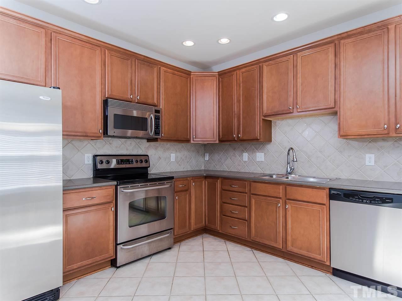 9517 Dellbrook Court Raleigh, NC 27617 - Photo 12 of 24 Gallery Image 12