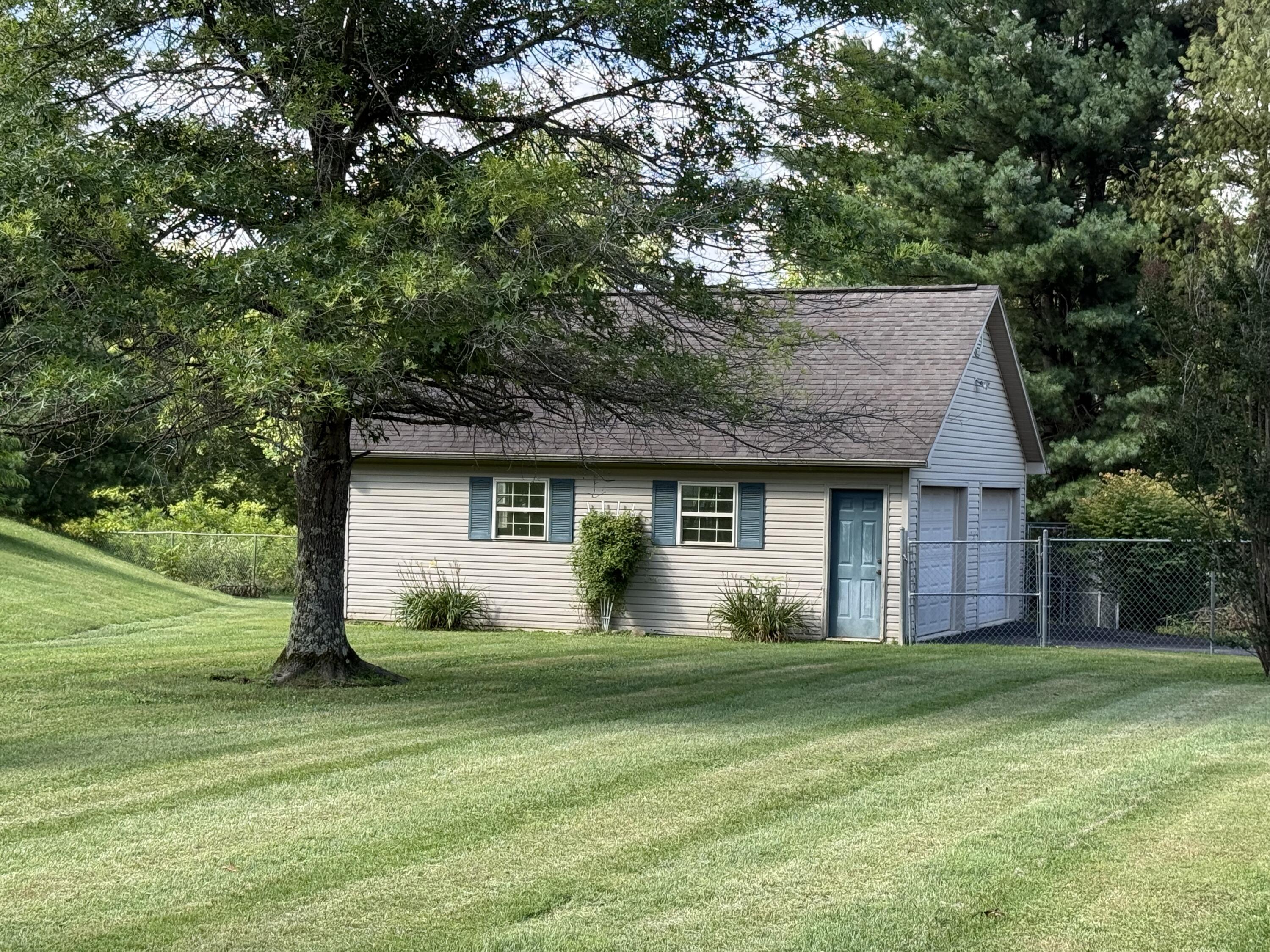 1165 Conley Road London, KY 40744 - Photo 22 of 47 IMG_4110