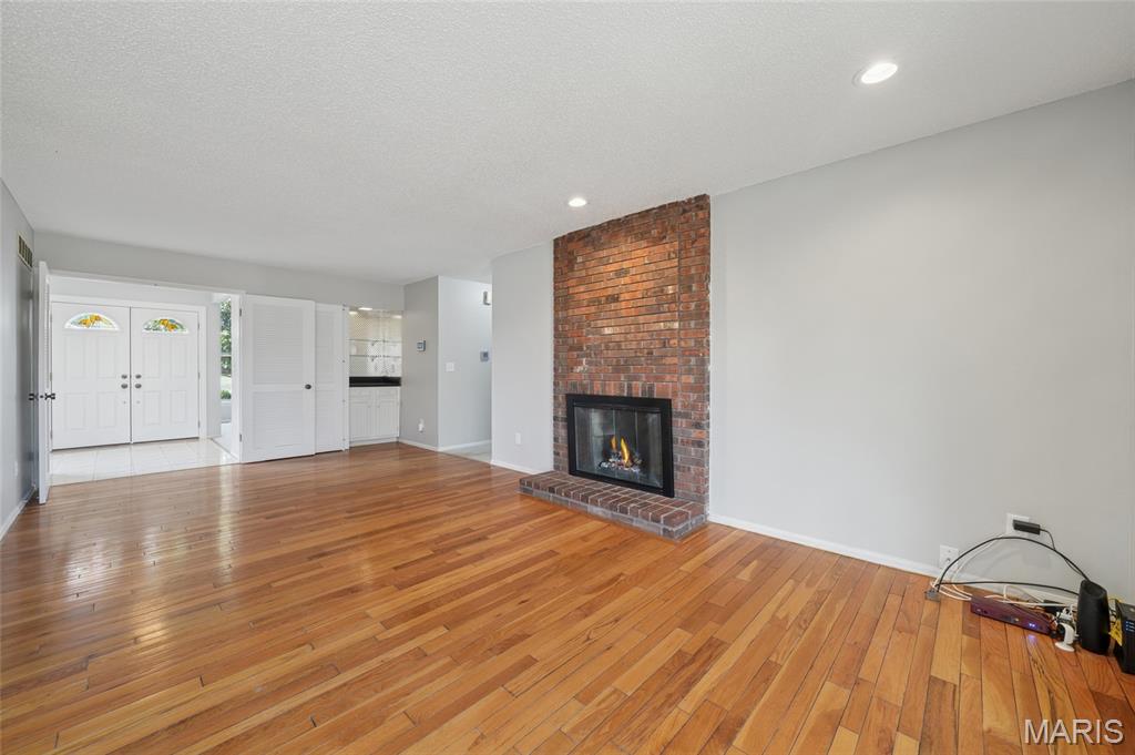 2184 Courtleigh Lane Chesterfield, MO 63017 - Photo 11 of 35