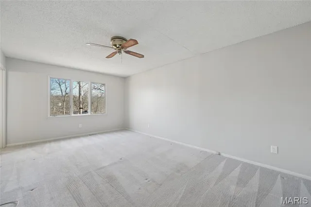 $425,000 | 2184 Courtleigh Lane, Chesterfield, MO 63017