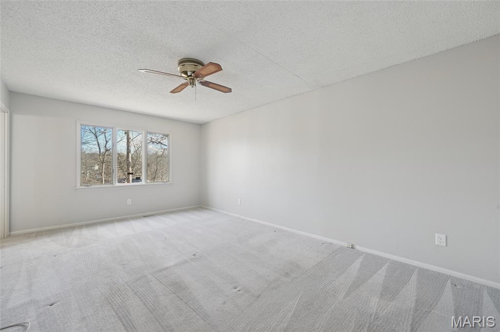 2184 Courtleigh Lane Chesterfield, MO 63017 - Photo 14 of 35