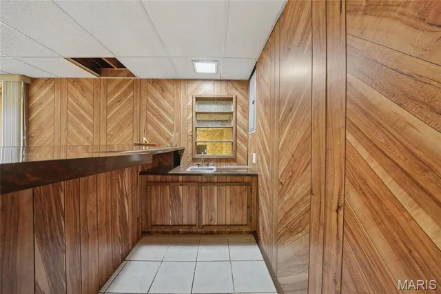 $425,000 | 2184 Courtleigh Lane, Chesterfield, MO 63017