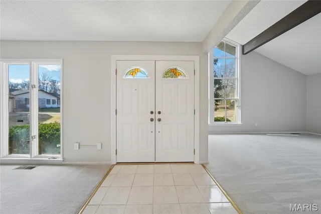 $425,000 | 2184 Courtleigh Lane, Chesterfield, MO 63017