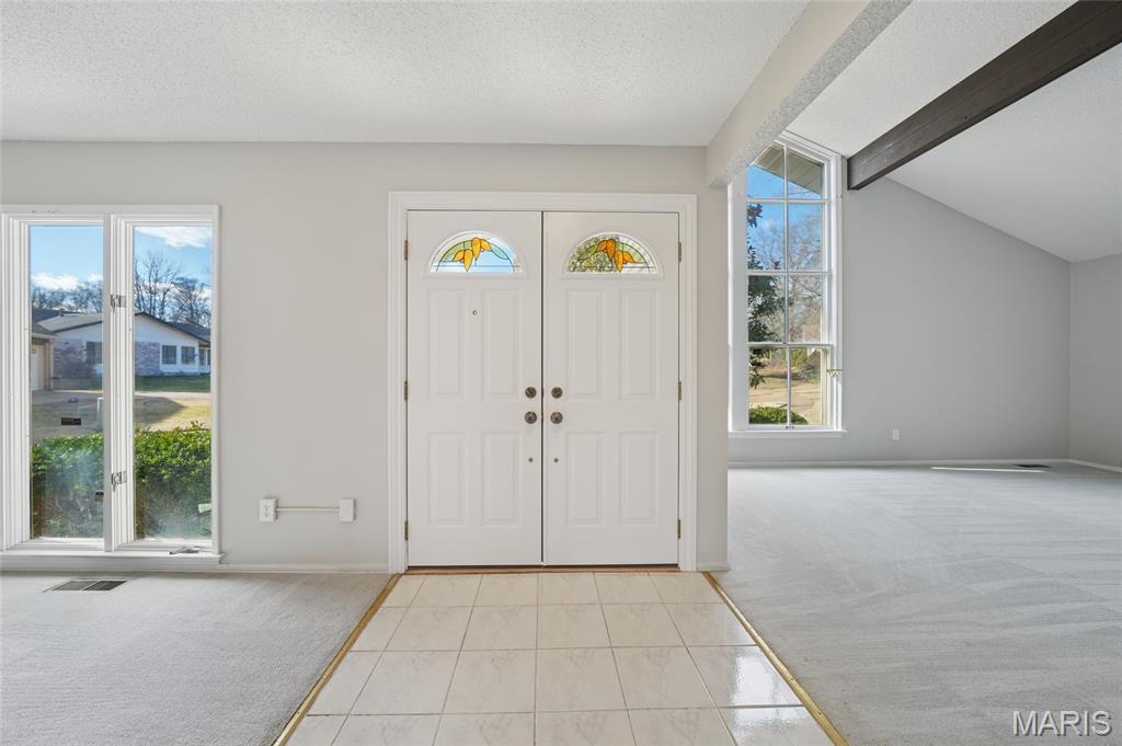 2184 Courtleigh Lane Chesterfield, MO 63017 - Photo 3 of 35