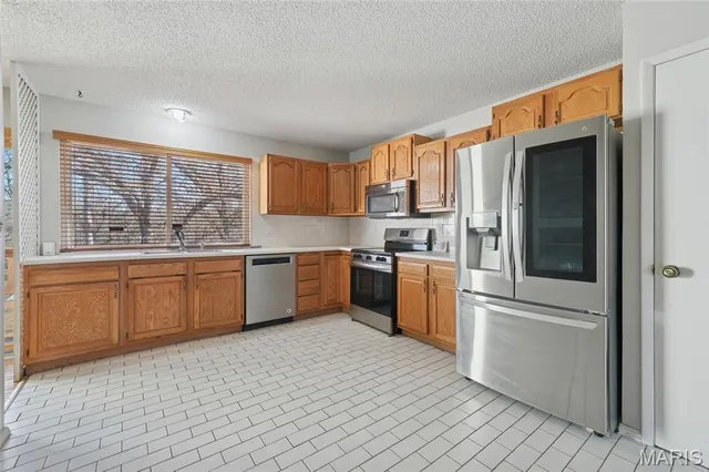 $425,000 | 2184 Courtleigh Lane, Chesterfield, MO 63017