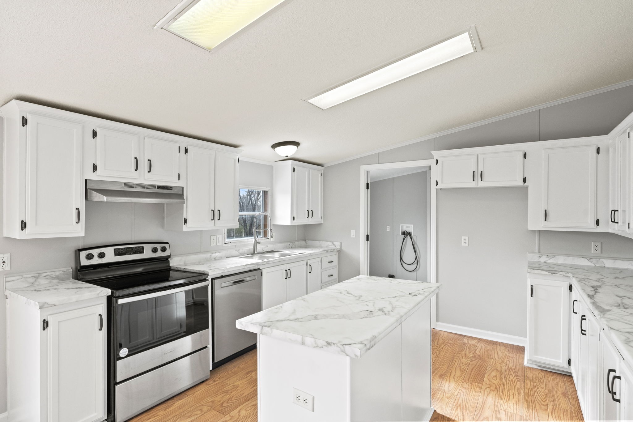 4807 Reeder School Road Greenbrier, TN 37073 - Photo 10 of 37 Gallery Image 10
