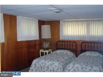 2240 Pennington Road Ewing, NJ 08638 - Photo 11 of 12 Bedroom 3