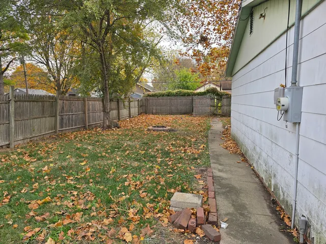 $125,000 | 404 South Poplar Street, Urbana, IL 61802