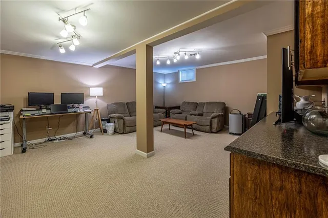 $384,900 | 1804 South Nicklaus Drive, Clinton, MO 64735