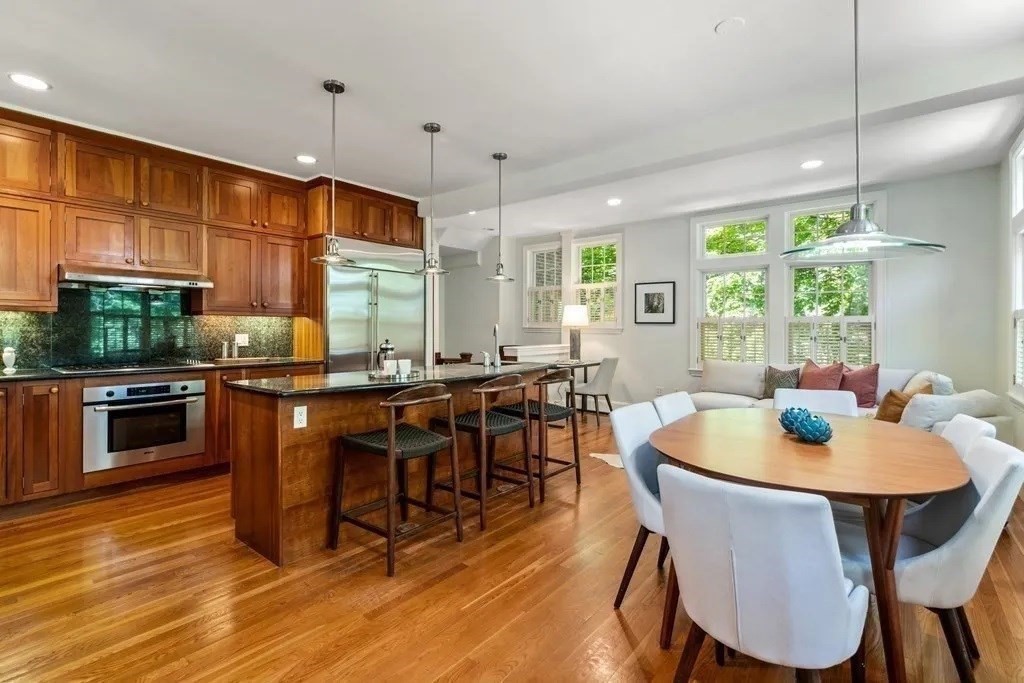 36 Hillcrest Road Belmont, MA 02478 - Photo 8 of 26 Gallery Image 8