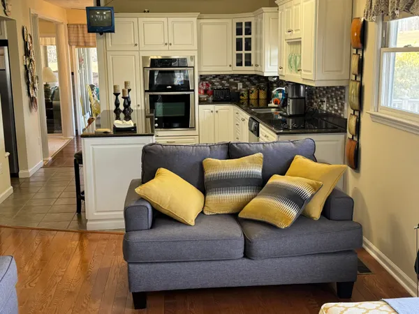 $479,900 | 107 Mountain View Drive, Fancy Gap, VA 24328