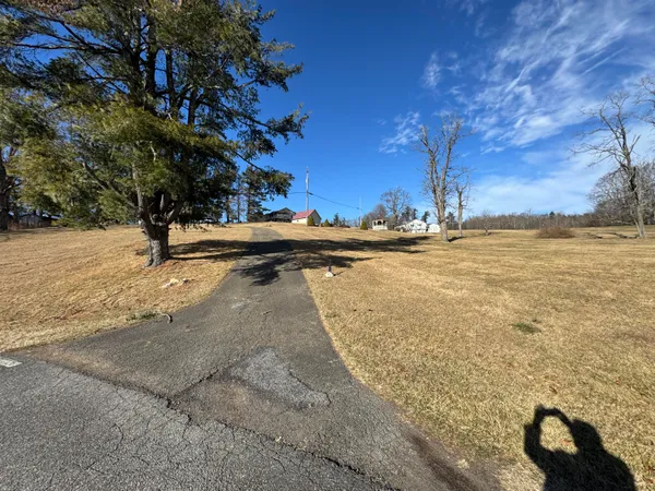 $479,900 | 107 Mountain View Drive, Fancy Gap, VA 24328