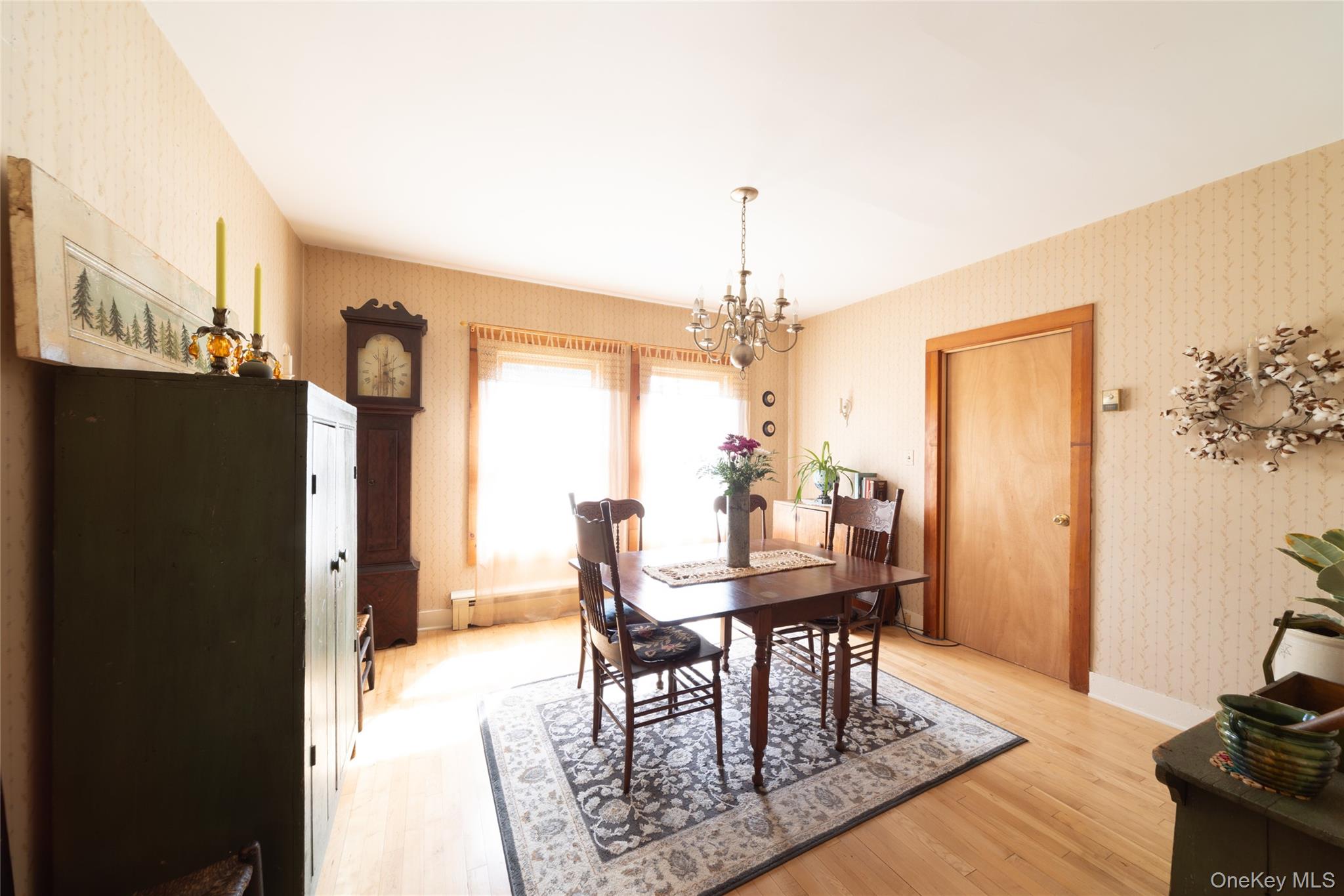 17 Spring Street Ellenville, NY 12428 - Photo 7 of 23