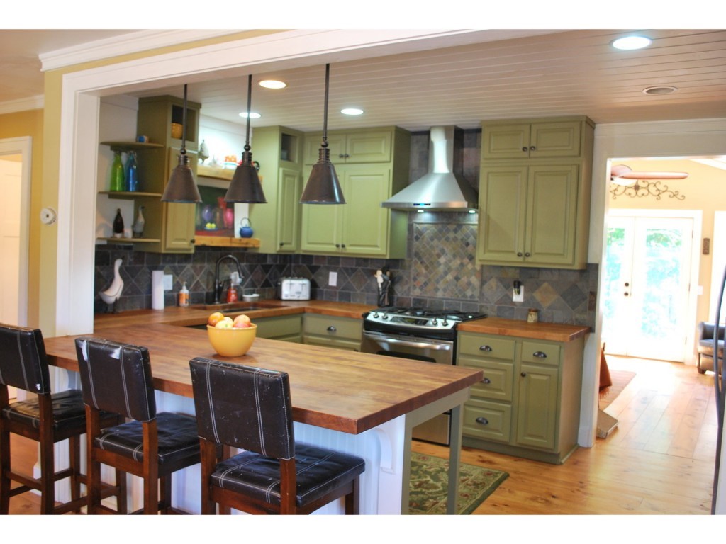 2173 Plains Road Georgia, VT 05468 - Photo 2 of 28