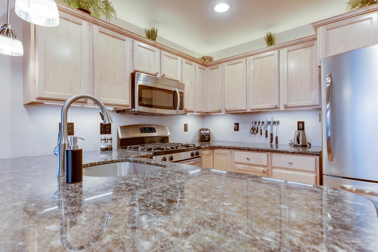 65 Southwest Allen Road, Unit A Bend, OR 97702 - Photo 11 of 25 Additional Photo