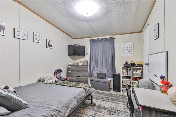 $670,000 | 406 21000 Road, Cherryvale, KS 67335